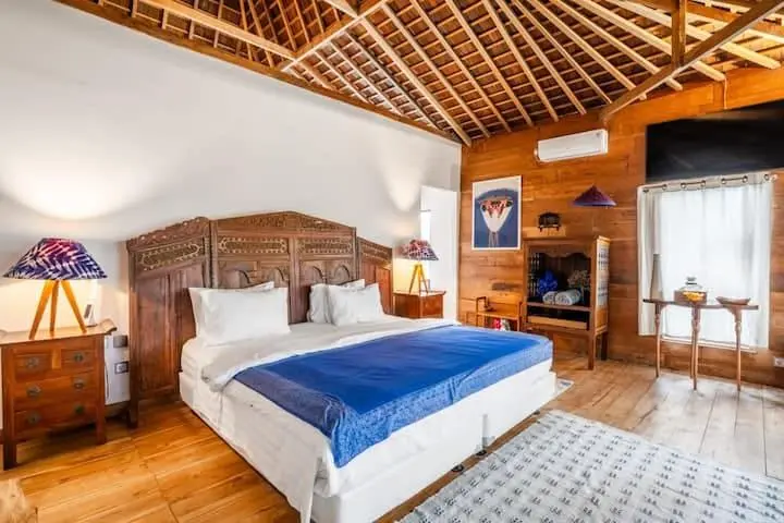 Villa For Rent 5 Bed In Kerobokan Canggu Bali — image 2