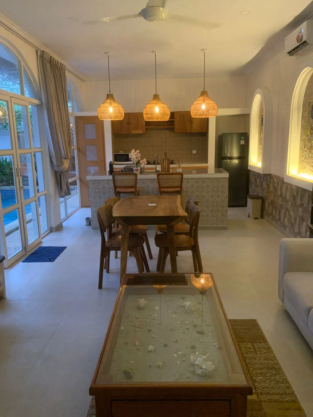 Seseh 2 bedroom — image 3