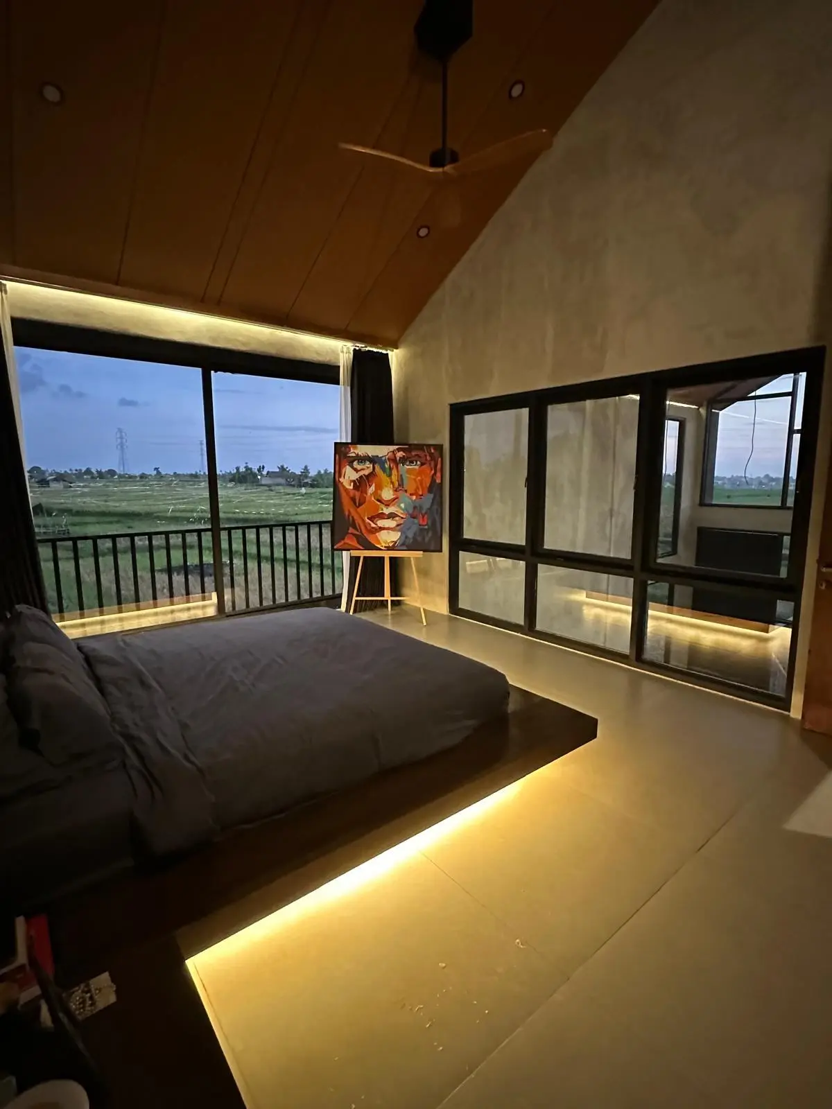 1-Bedroom Villa with Scenic Rice Field View in Cepaka — image 3