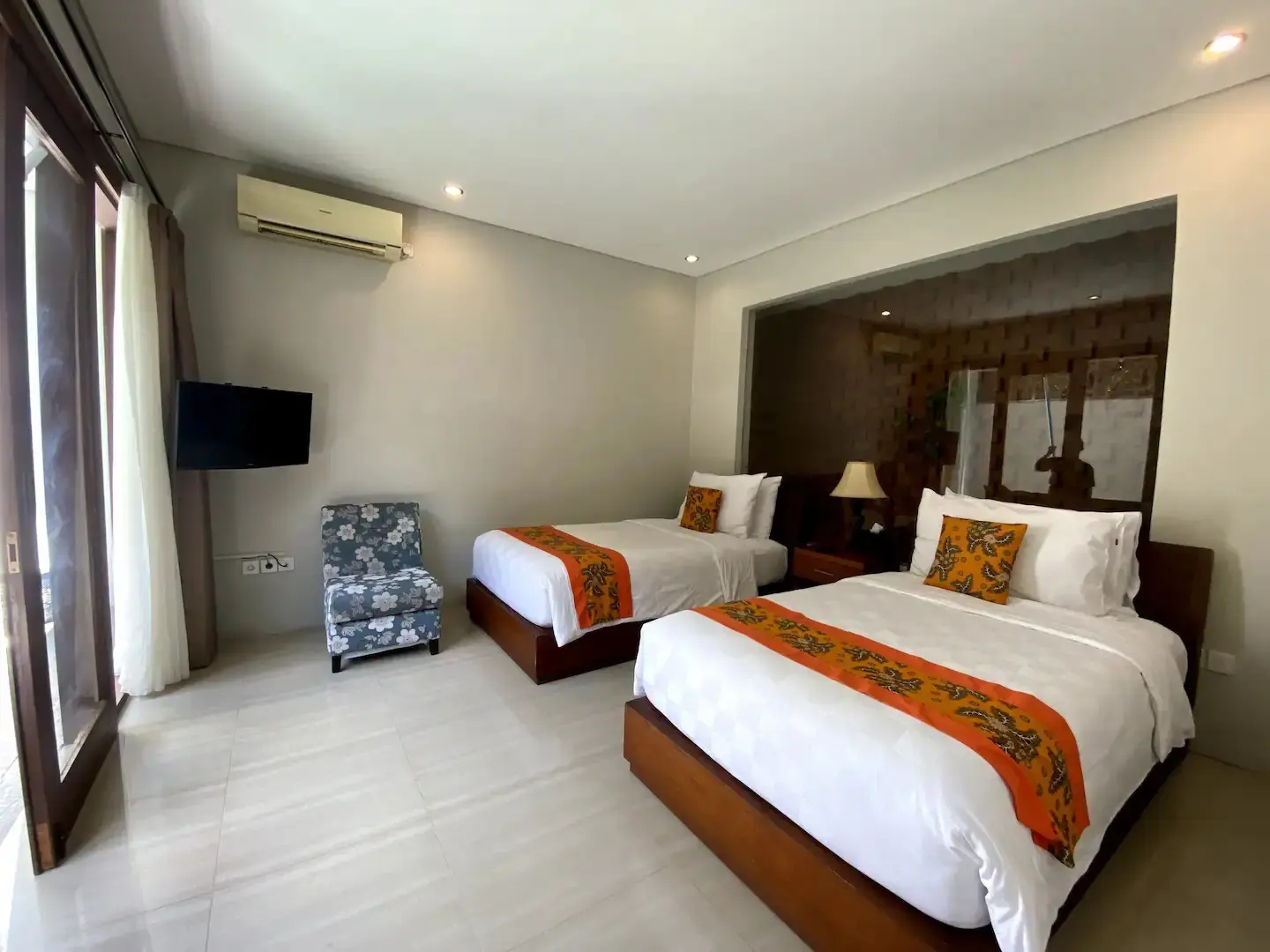 Nyanyi 2 bedroom — image 1