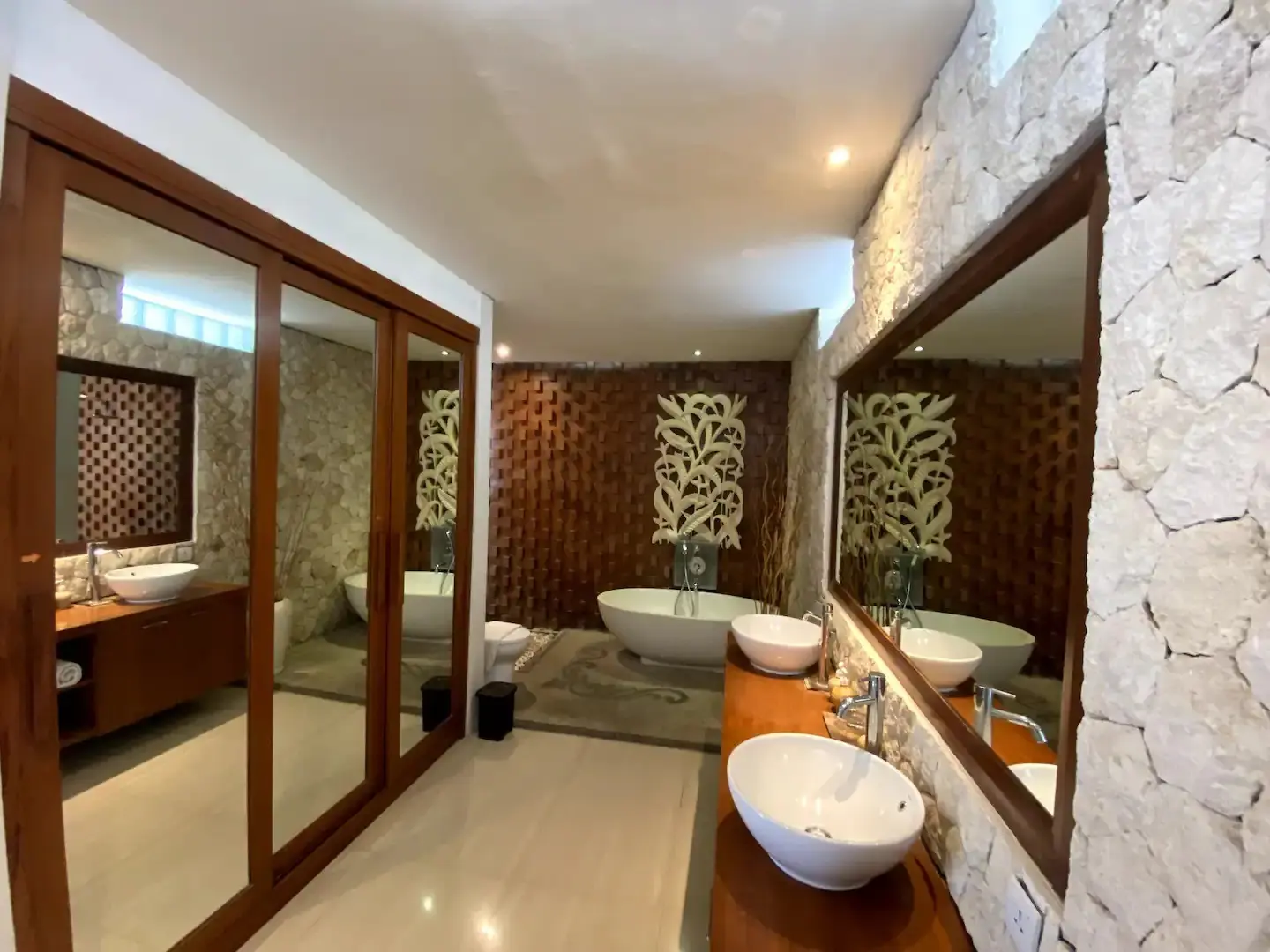 Nyanyi 2 bedroom — image 4