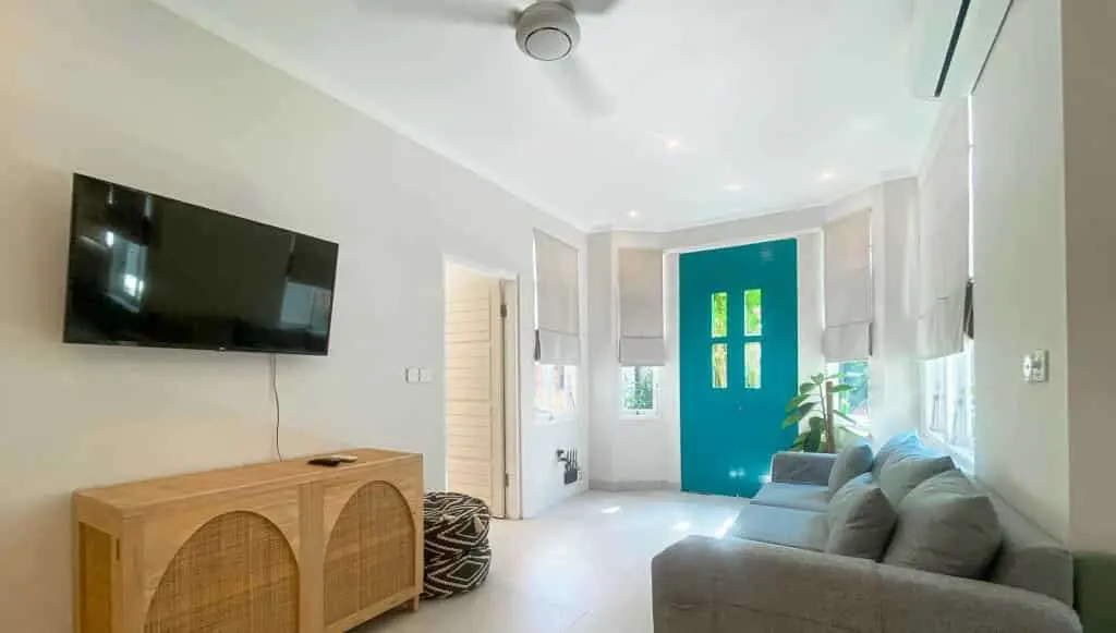 Modern 2 Bedrooms Villa in Berawa — image 2