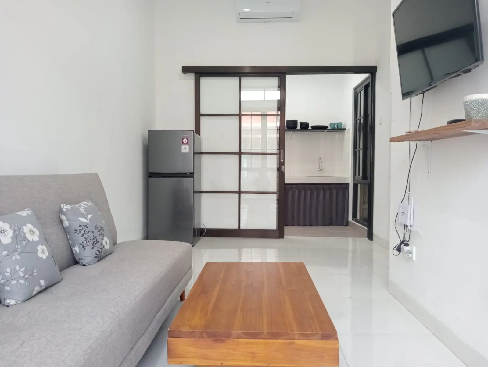2 Bedroom House | Kedungu — image 1