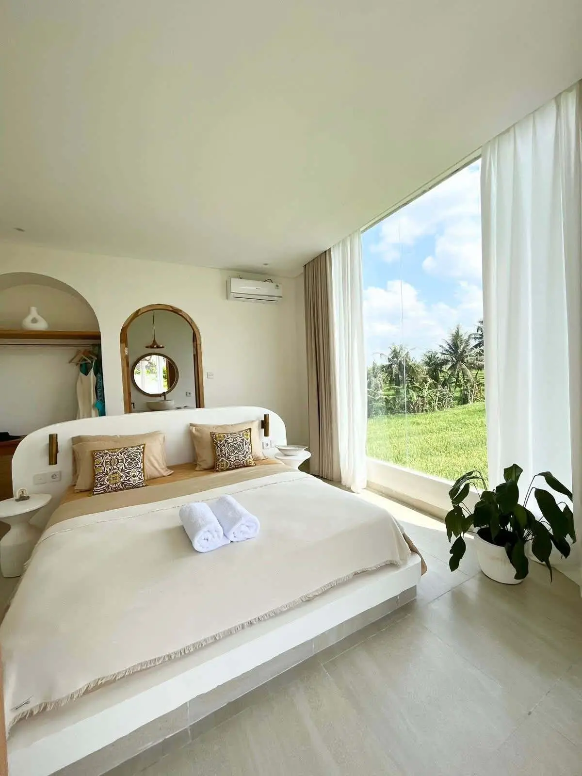 Seseh annual 3 bedroom — image 1