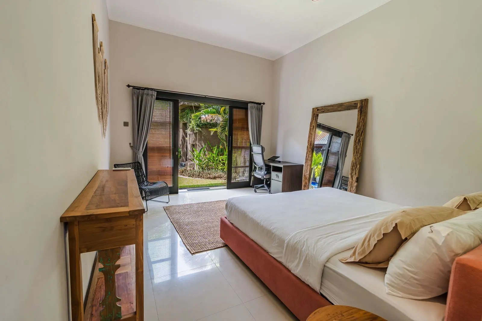 UMALAS 3 bedroom — image 4