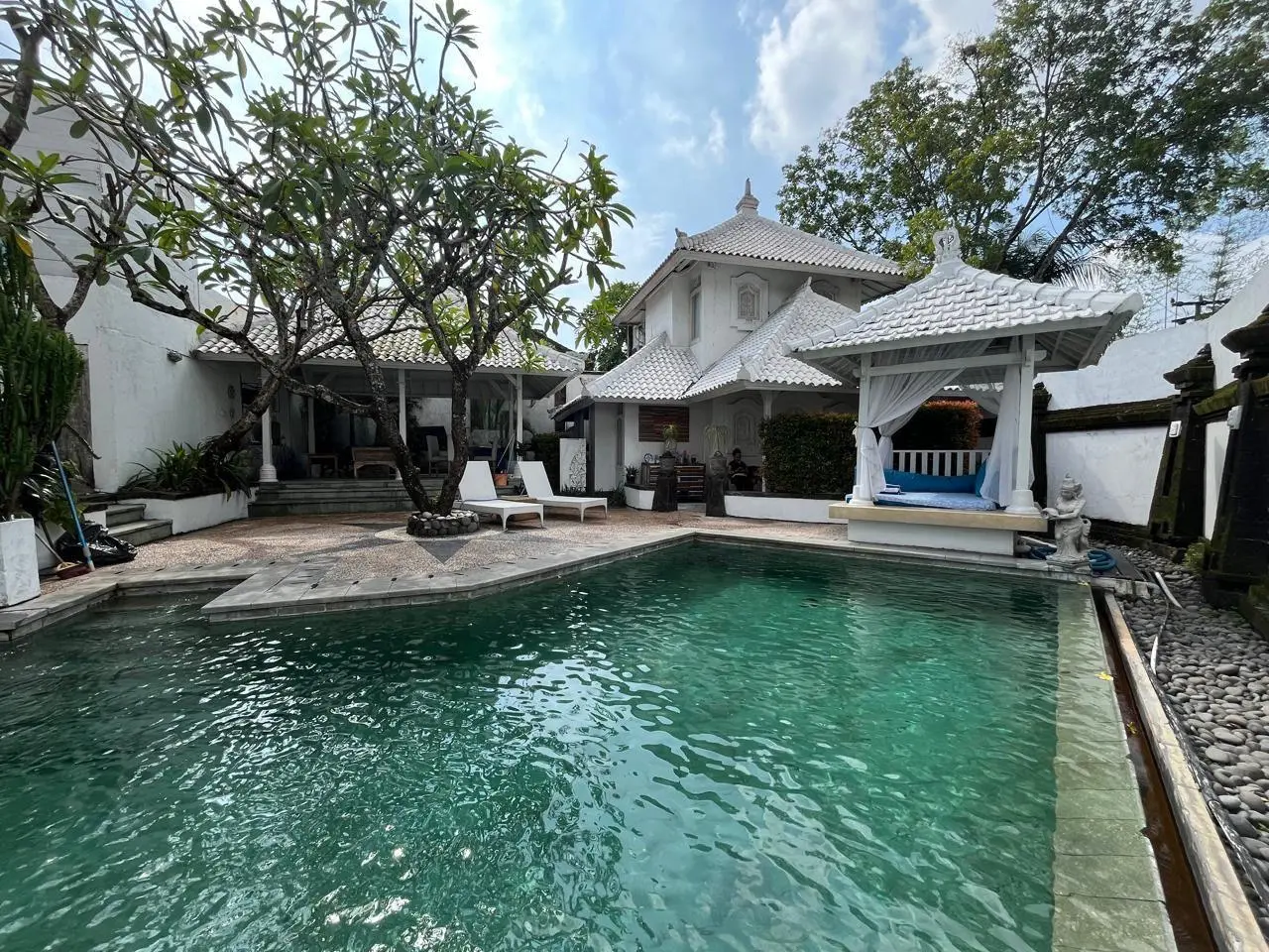 For sale Villa at Pengubengan Kerobokan / North Kuta Badung - Bali