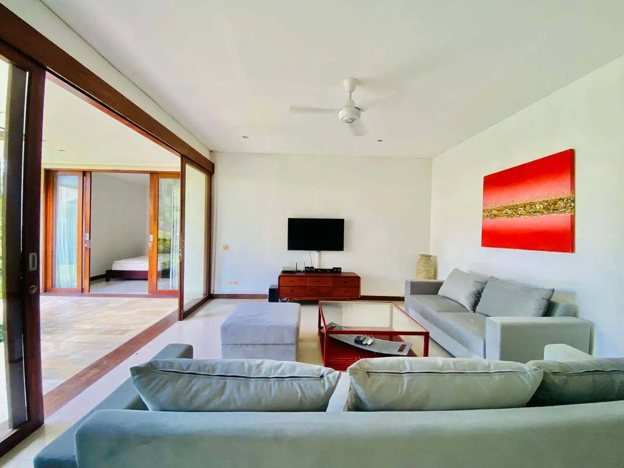 3 BEDROOM VILLA FULLY FURNISHED IN BERAWA — image 4