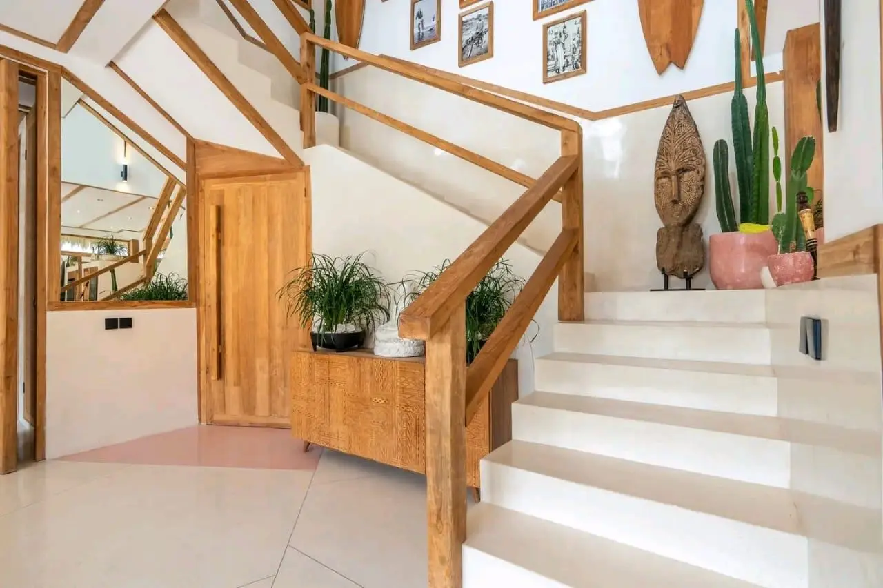Villa For Rent 3 Bed In Berawa Tibubeneng Bali — image 4