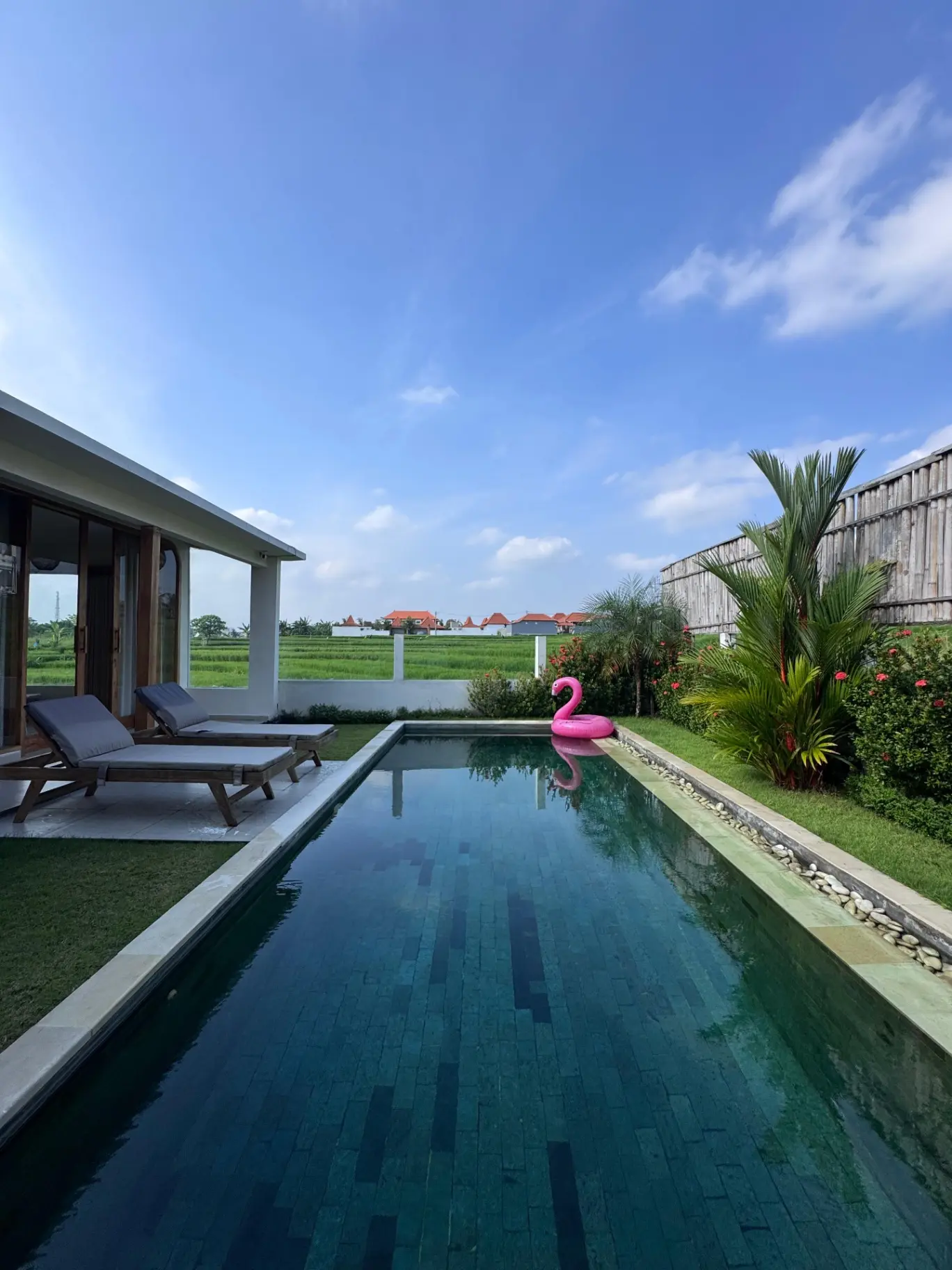 Villa Paradis – 3-Bedroom Villa with Rice Field View in Cemagi