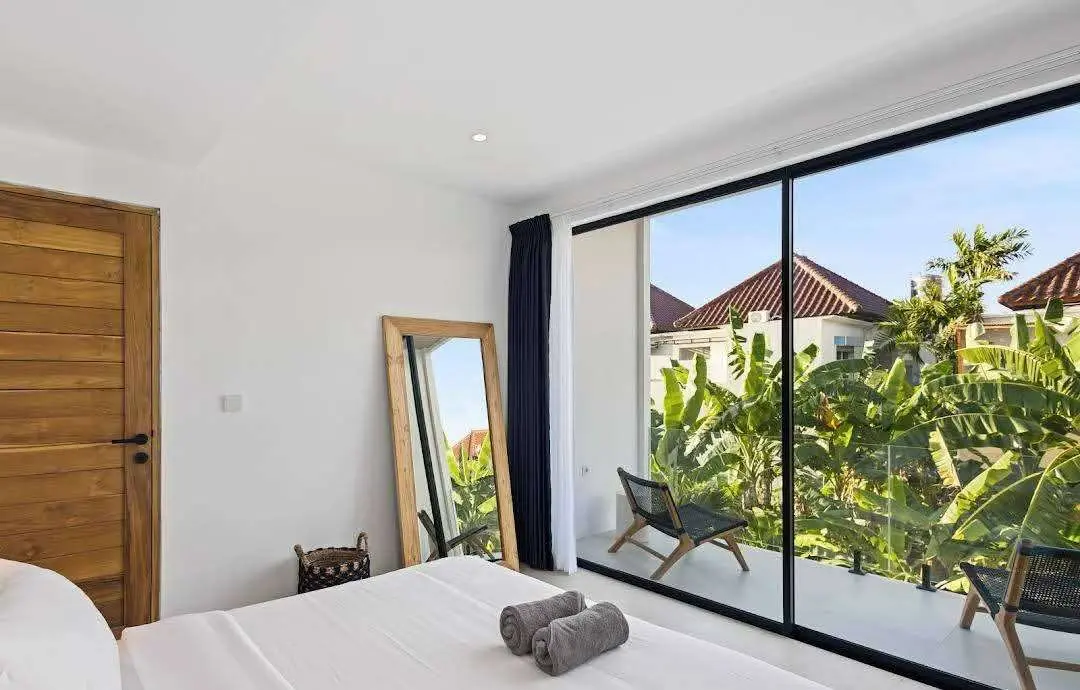Kerobokan- seminyak 1 bedroom — image 3