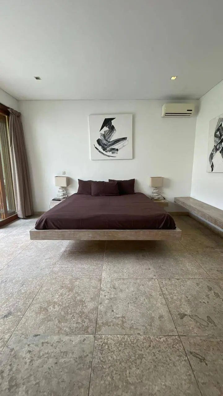 Villa Leasehold 24 Year 3 Bed In Berawa Canggu Bali — image 3