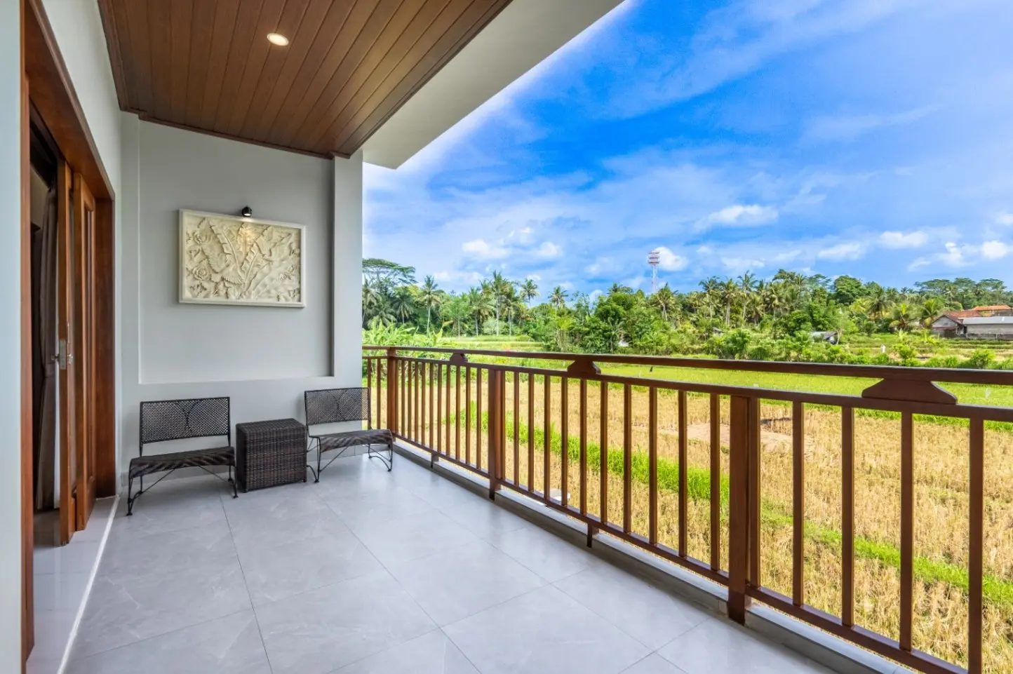 Modern 2BR Villas w/ Rooftop Patios — image 3