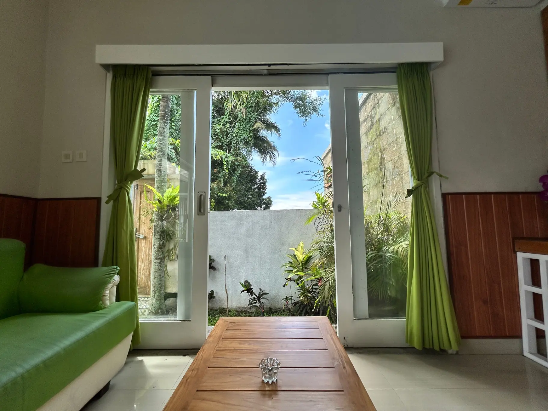Serene 2BR Jungle-View Villa — image 4
