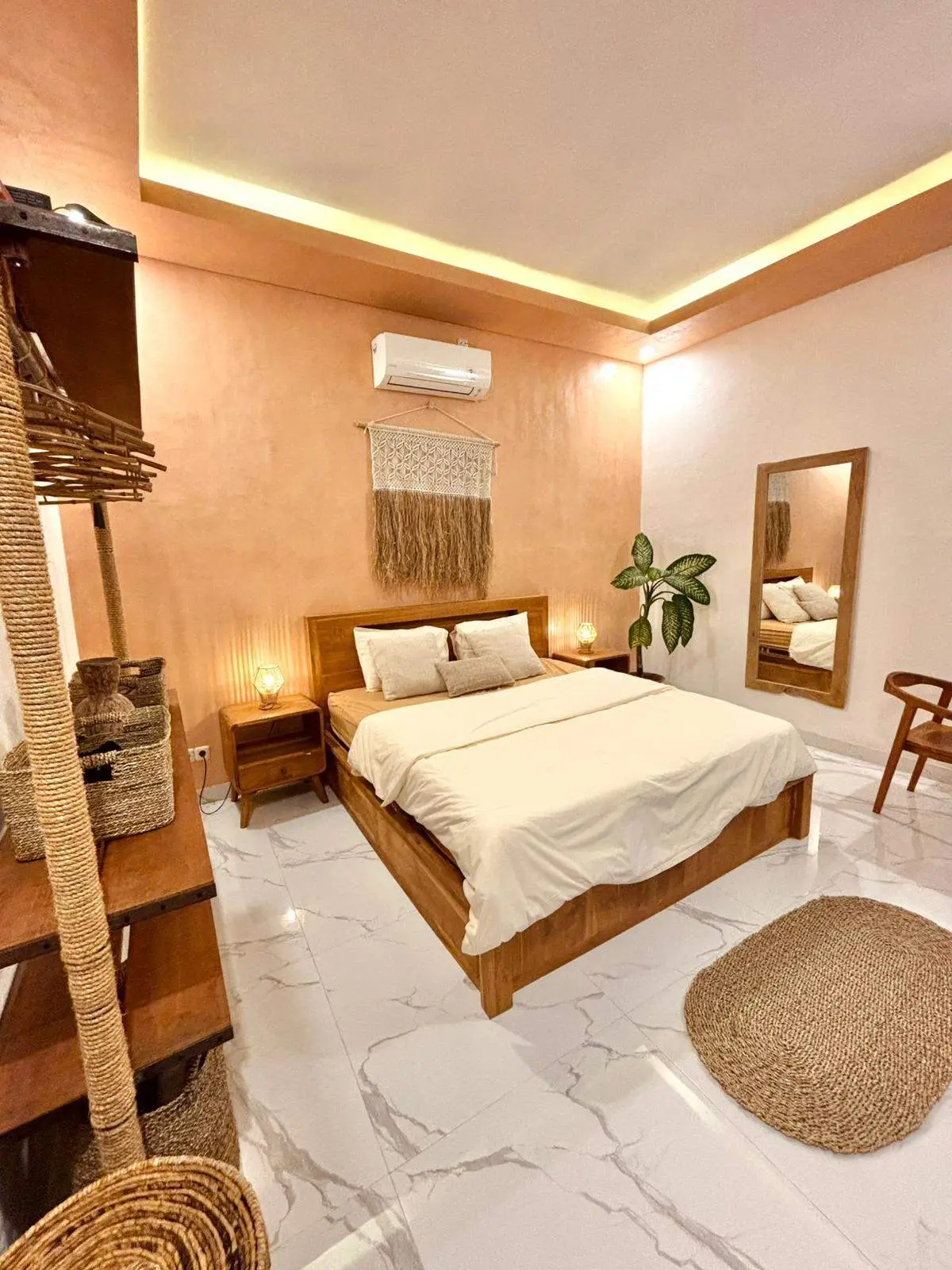 Villa For Rent 2 Bed In Munggu Seseh Badung Bali — image 4