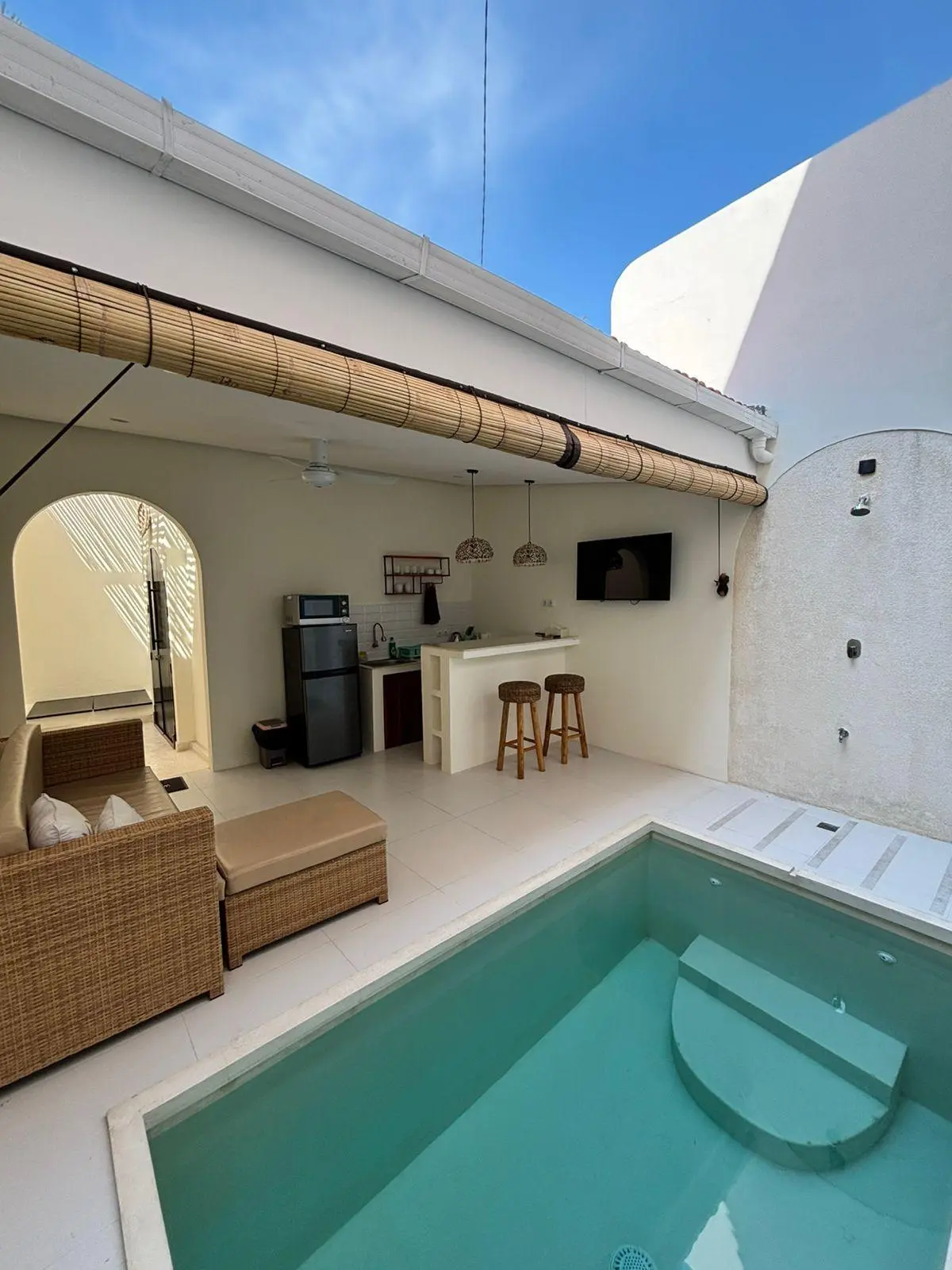 Villa Kiara Sanur — image 2