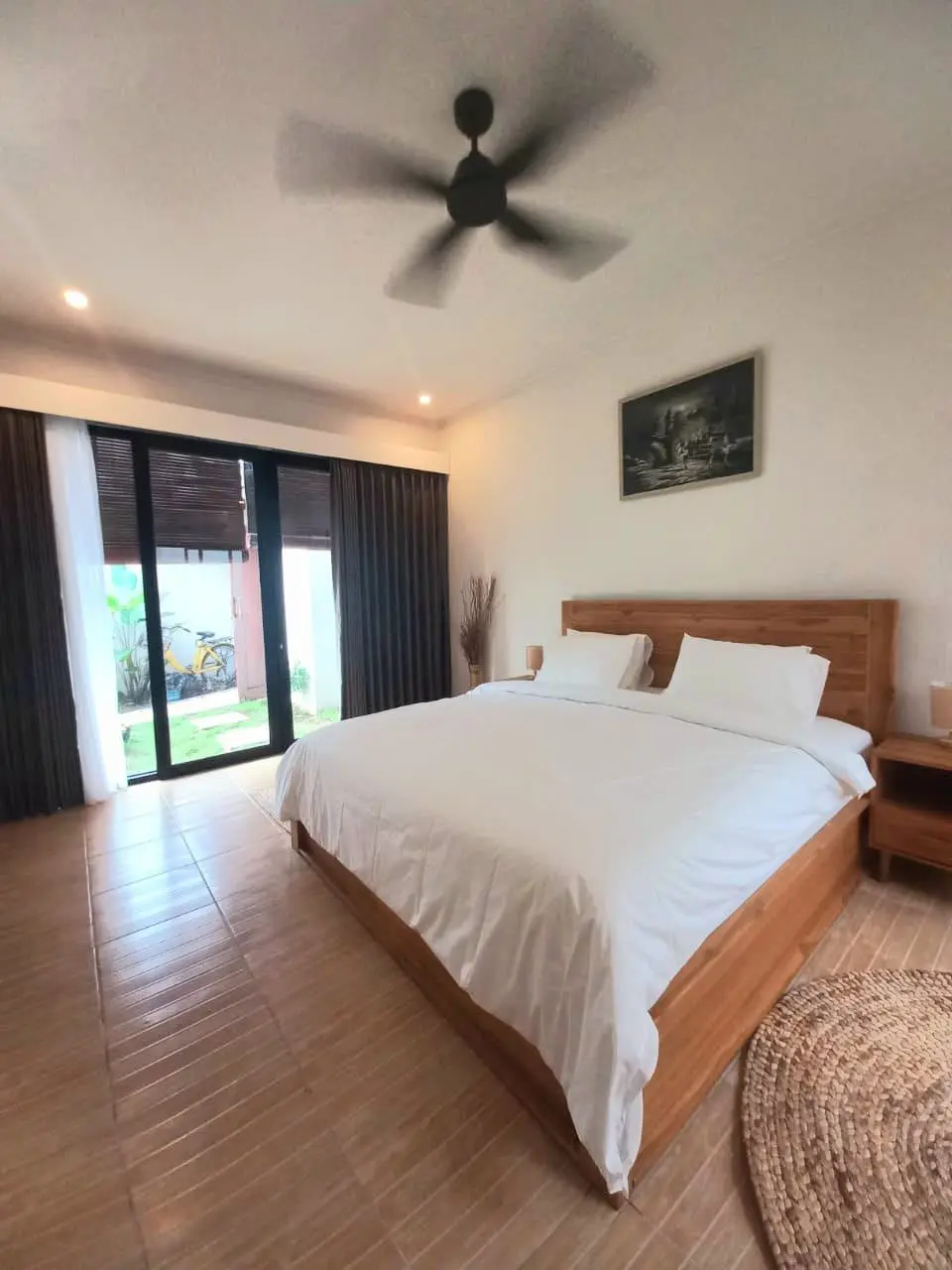 Villa For Rent 3 Bed In Berawa Tibubeneng Bali — image 3