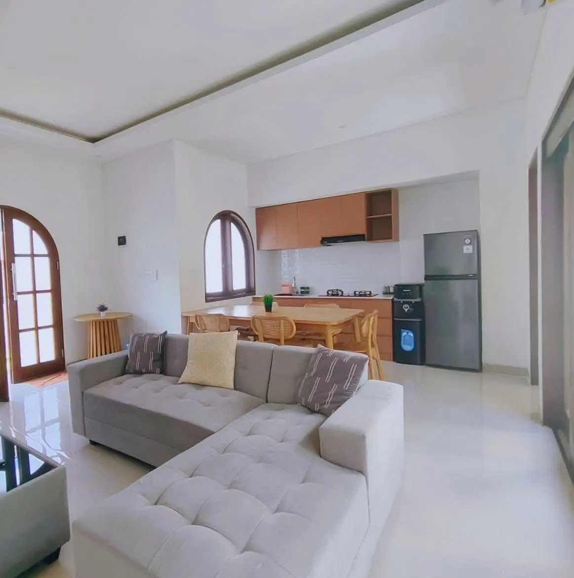 Kerobokan 3-bedroom — image 3