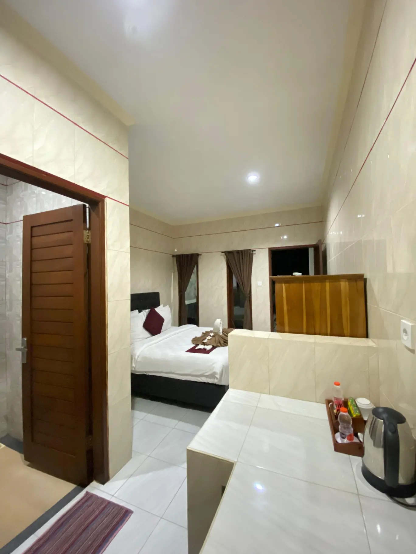 3 Mins Walk to Kuta Beach — image 2