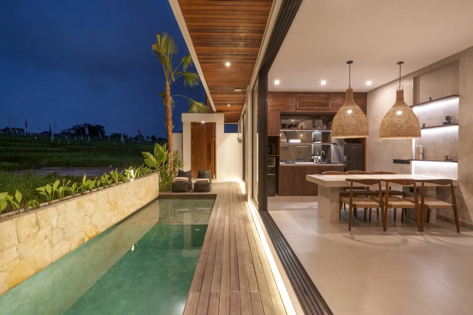 3 BR | Pererenan | Rooftop — image 3