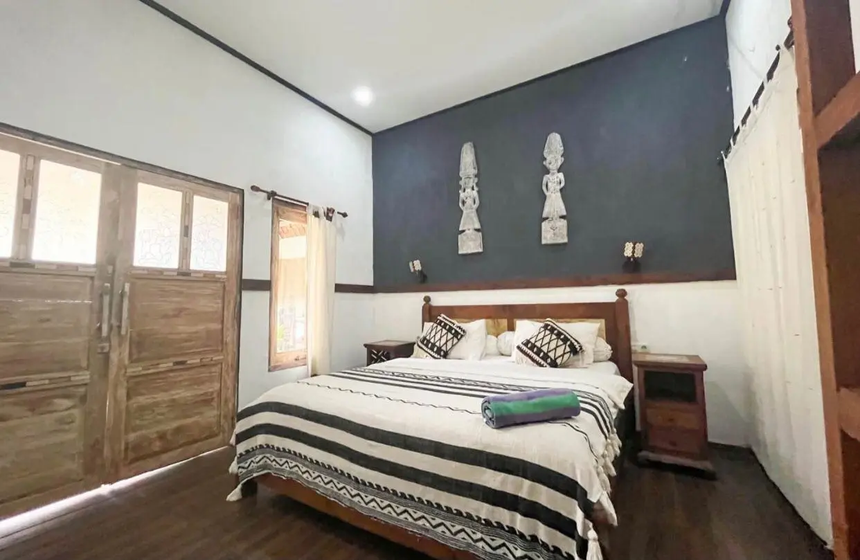 Pet Allowed | 2 BR Villa | Kerobokan — image 1