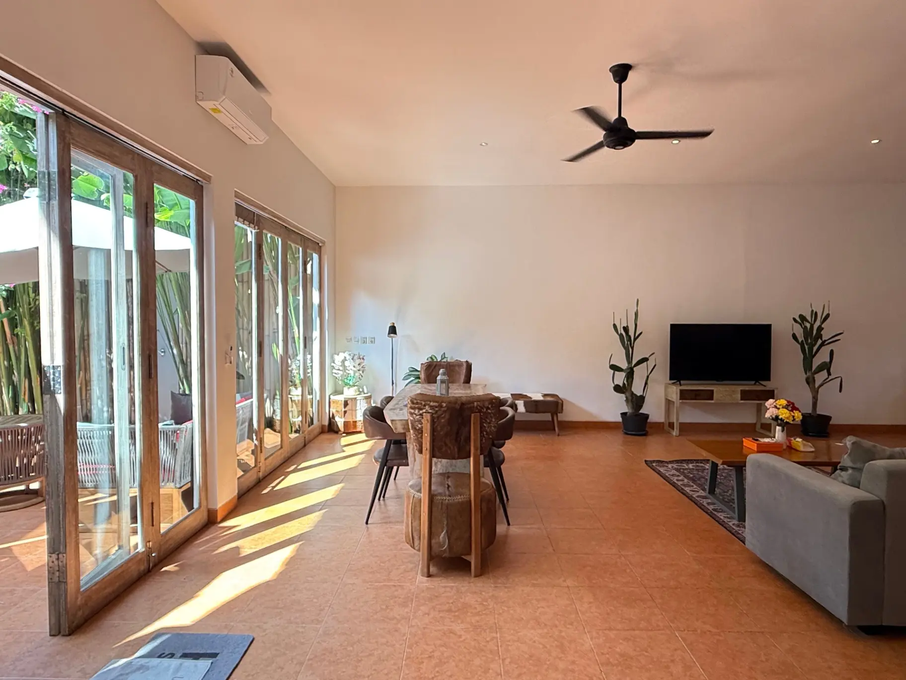 For Lease-2 bedrooms villa with private pool in Kerobookan Klod — image 4