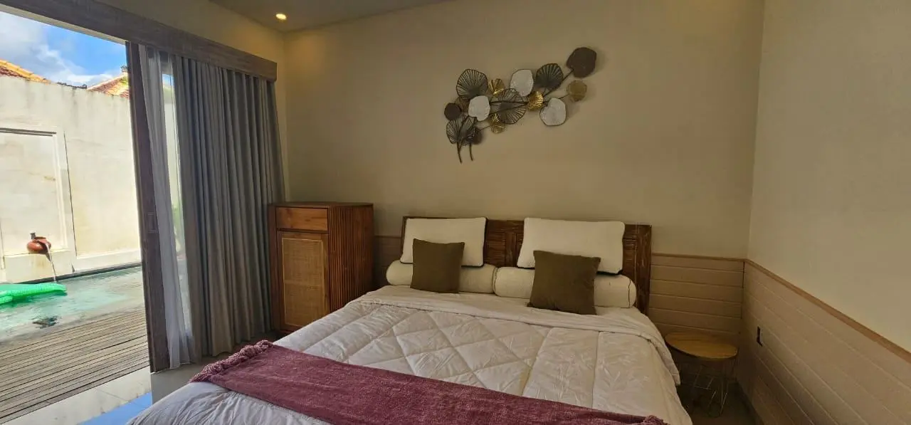 Spacious 3BR Villa in Jimbaran — image 2