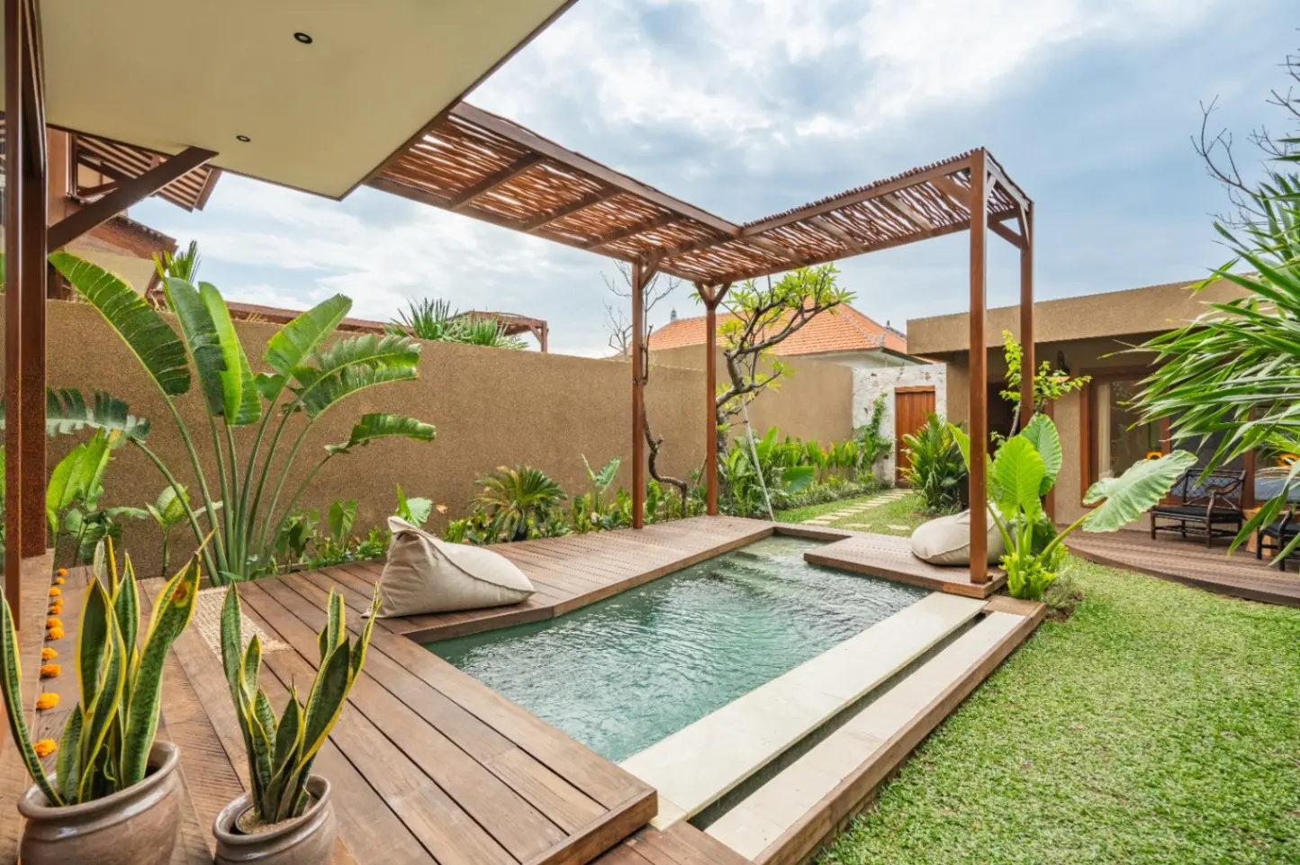 Brand New 2BR Wooden Villa at Tumbak Bayuh