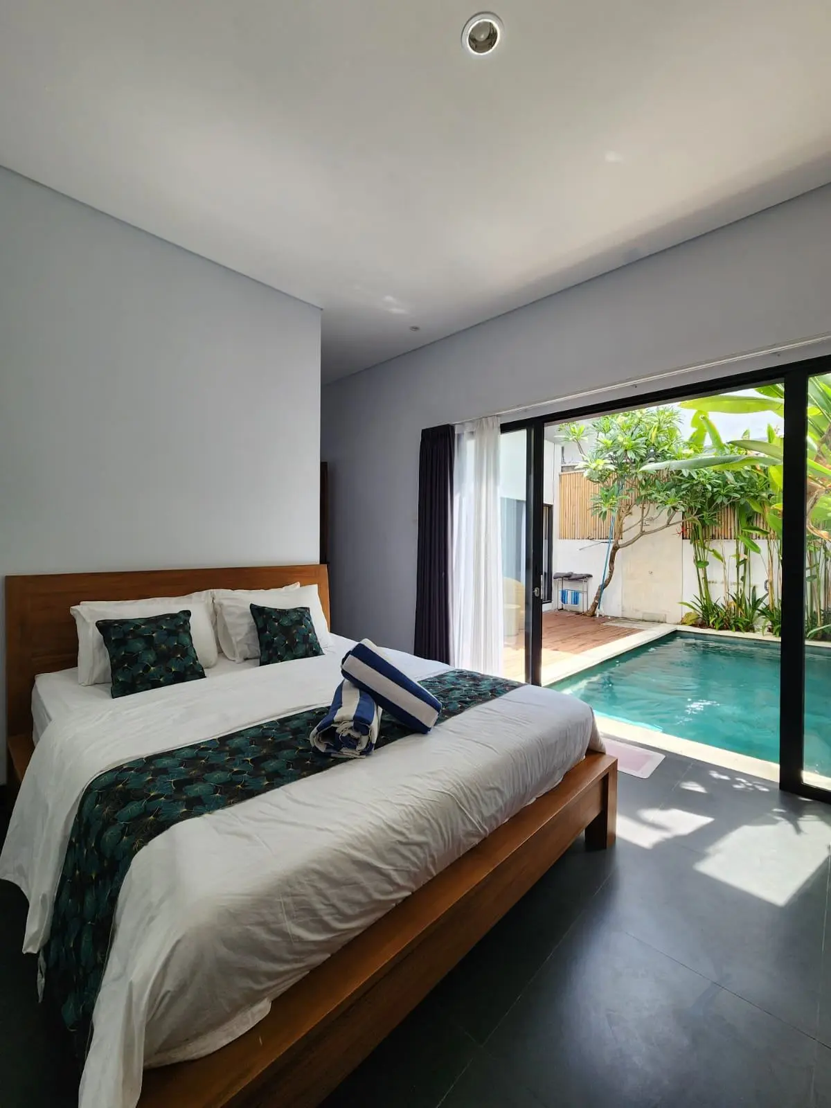 Villa For Rent 2 Bed In Nusa Dua Kuta Selatan — image 2