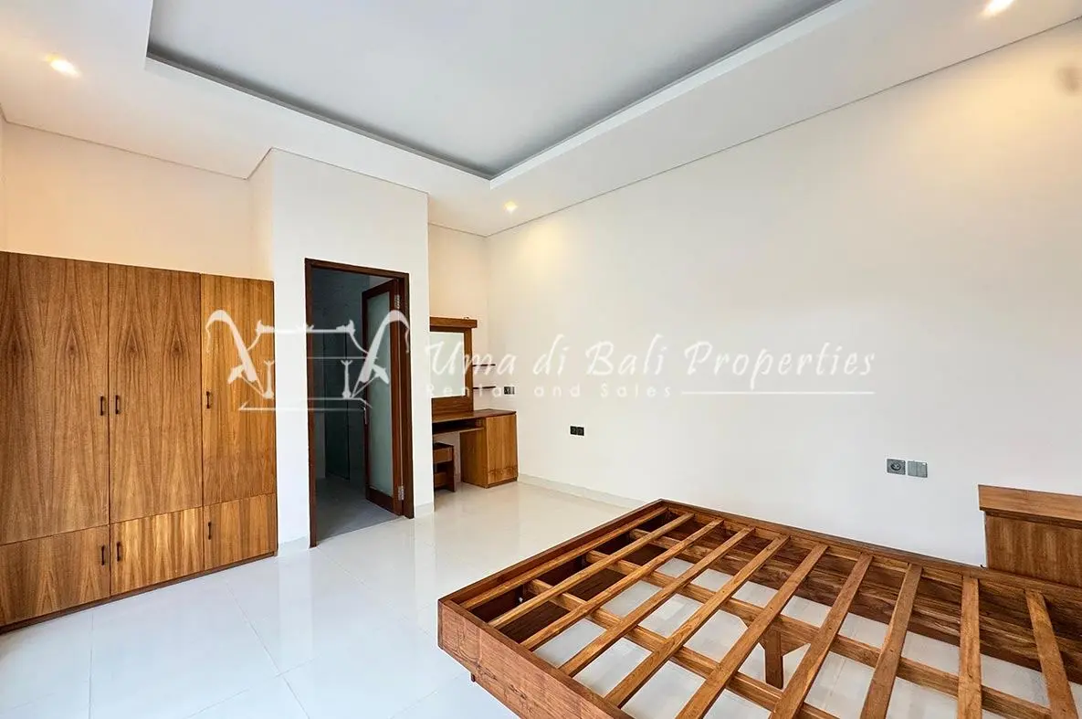 Brand New 2BR Villa for Rent Central Berawa — image 3
