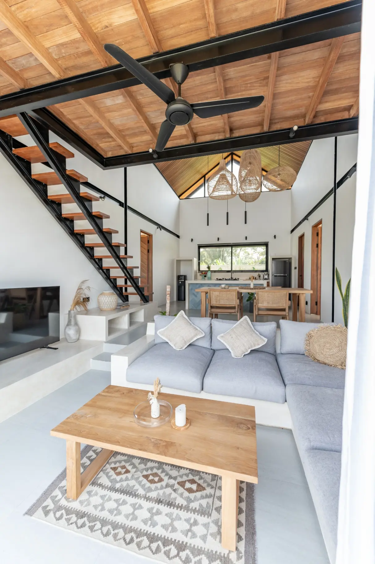 2-Bedroom Villa with Ricefield Ambiance in Cepaka — image 2