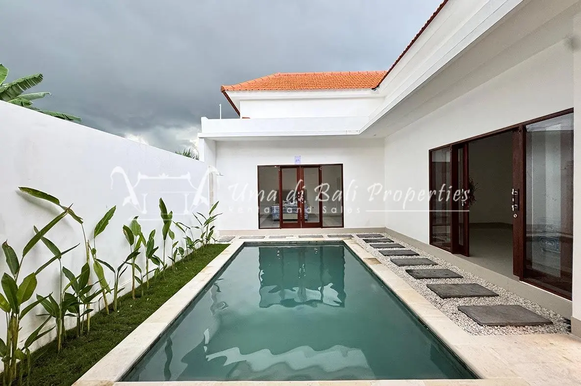 2BR Villa For Rent at Kerobokan