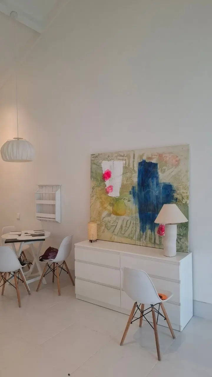 White Studio House
