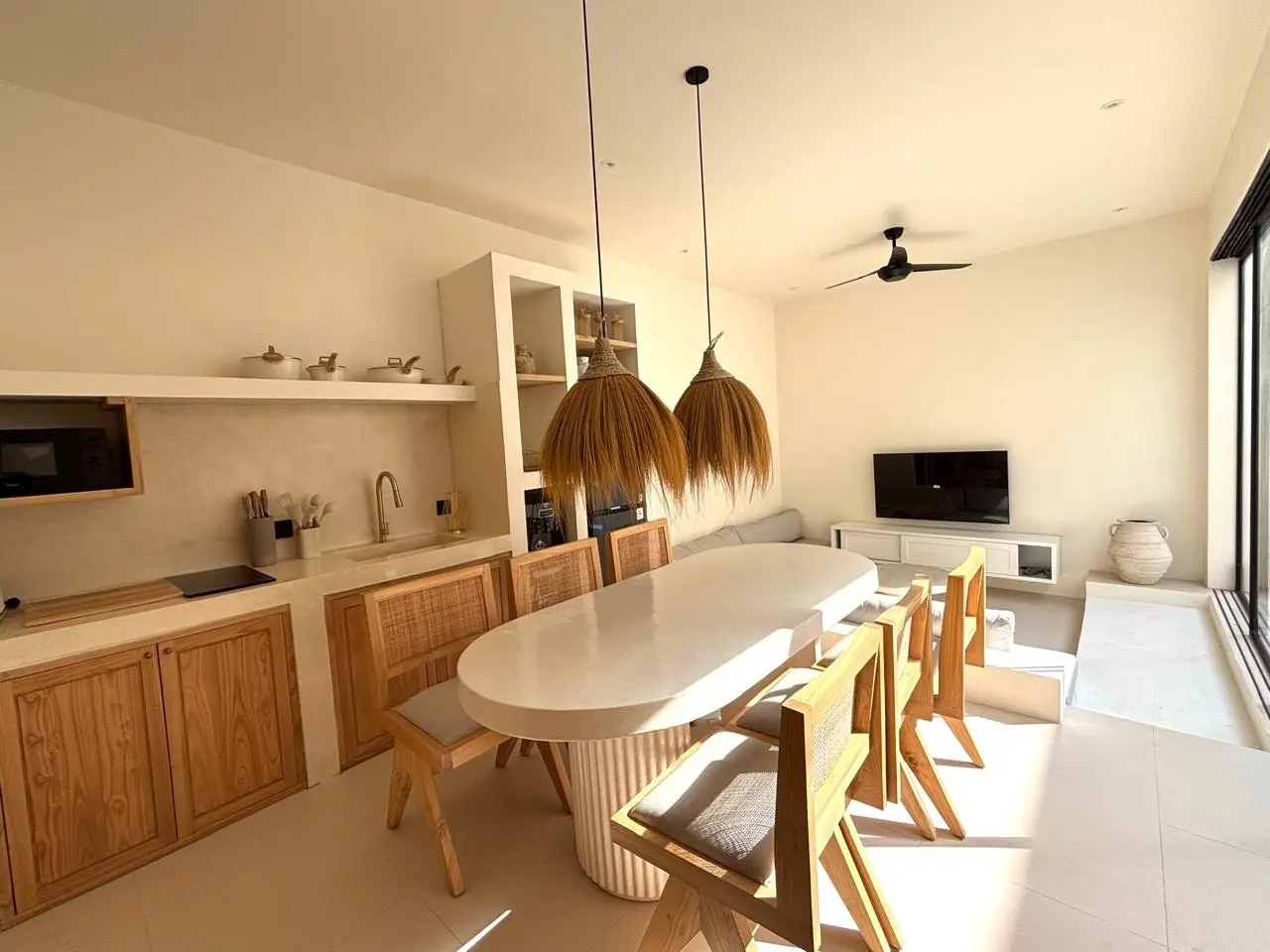 Villa For Rent 3 Bed In Seseh Mengwi Bali — image 2