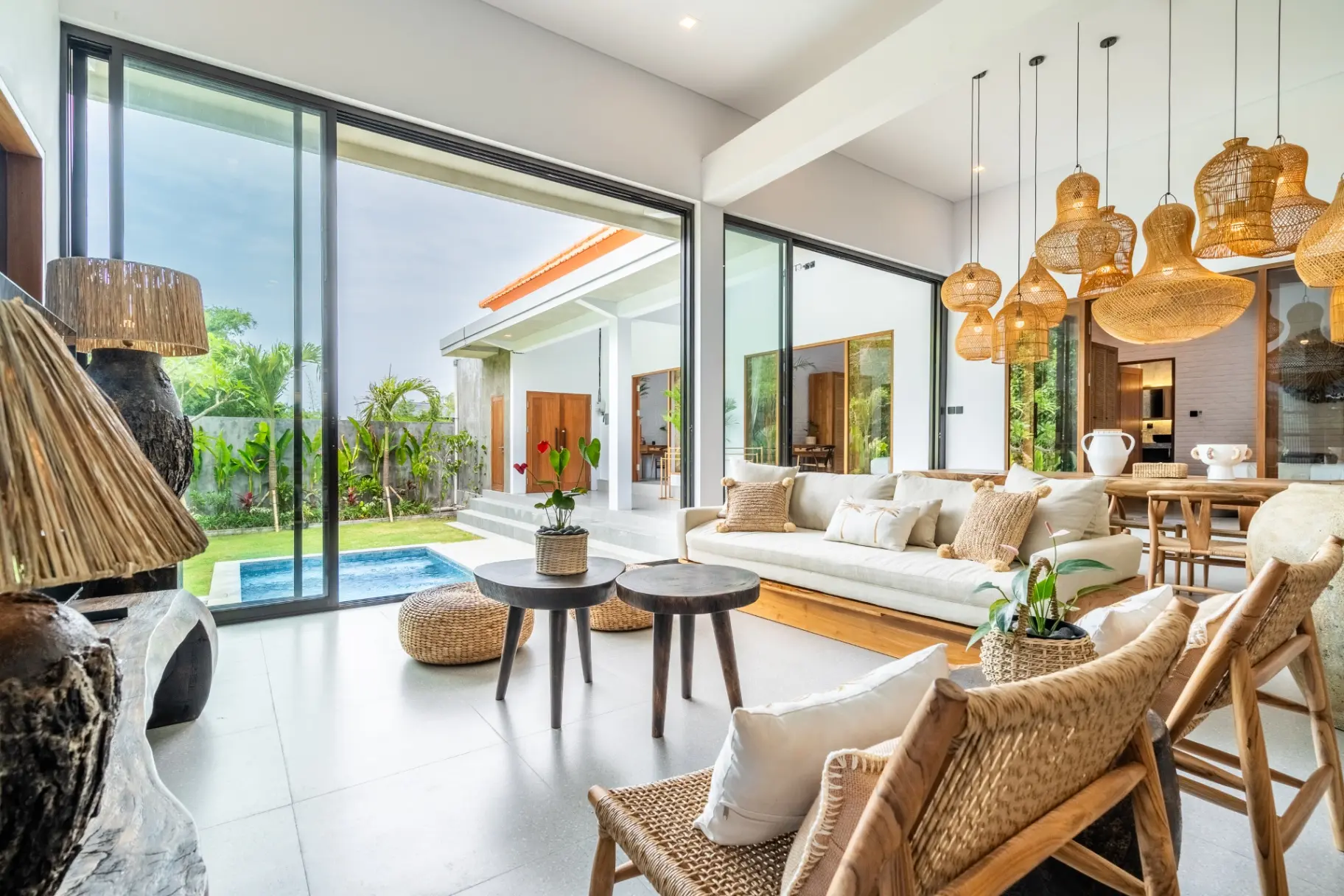 The R Villa Samalas