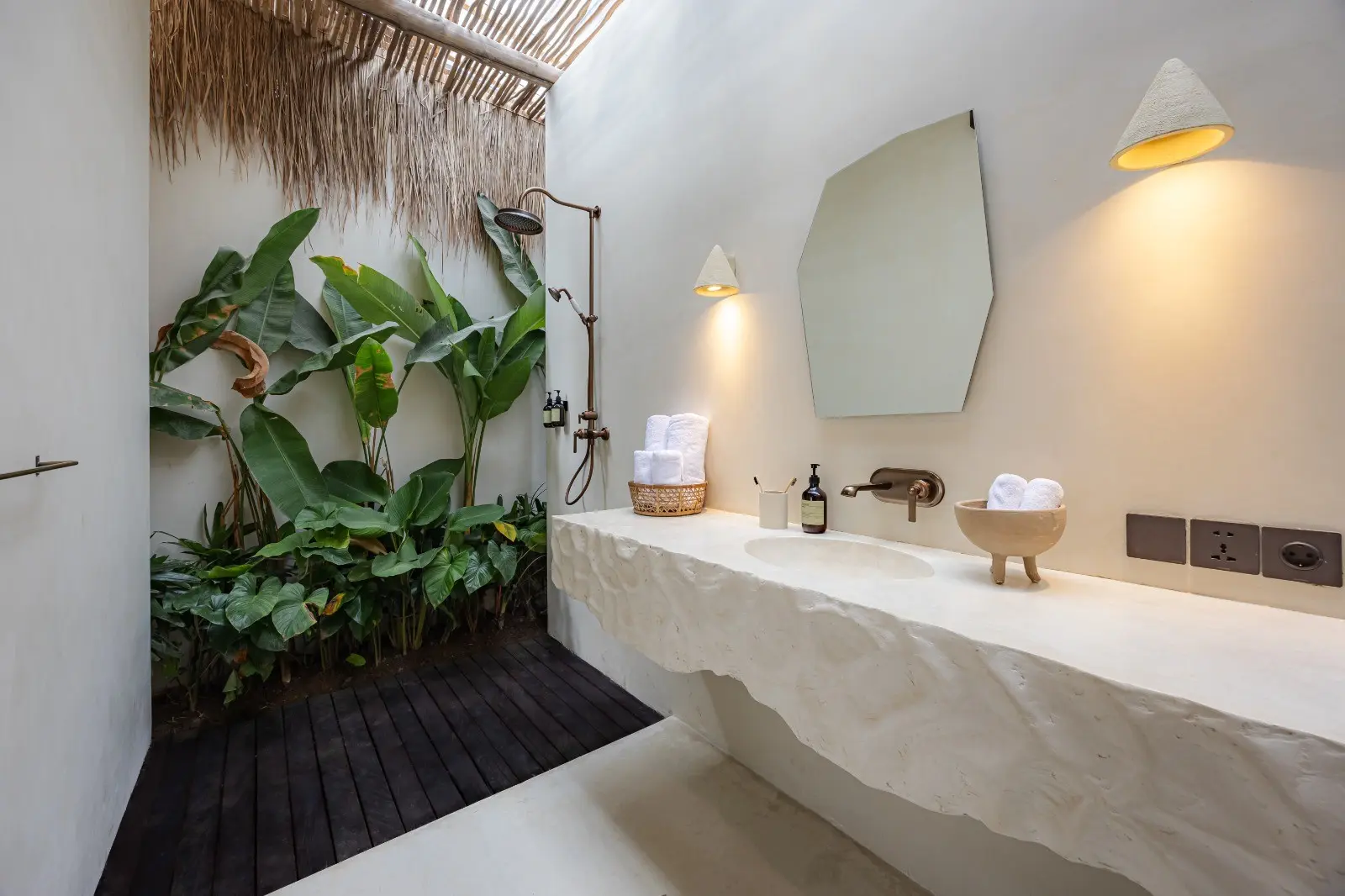Villa For Rent 2 Bed In Kedungu Tabanan Bali — image 2