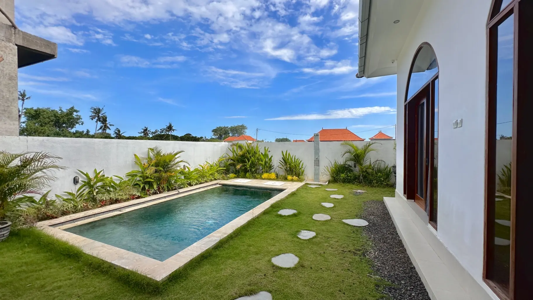 Villa For Rent in Cemagi-Seseh with rice fields around (LAST MINUTES DISCOUNT)