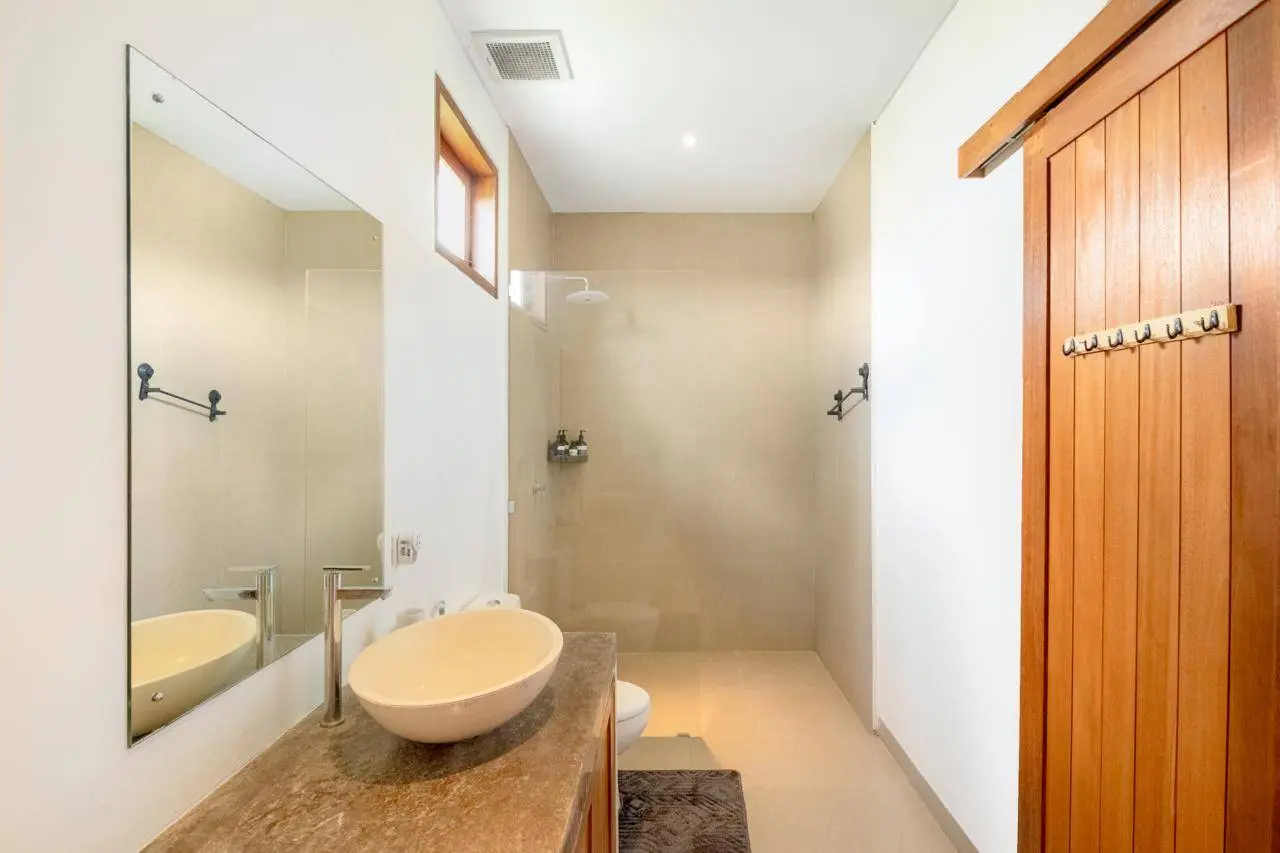 Brand New 2BR Family Villa at Cemagi Seseh Walking distance to the Beach — image 2