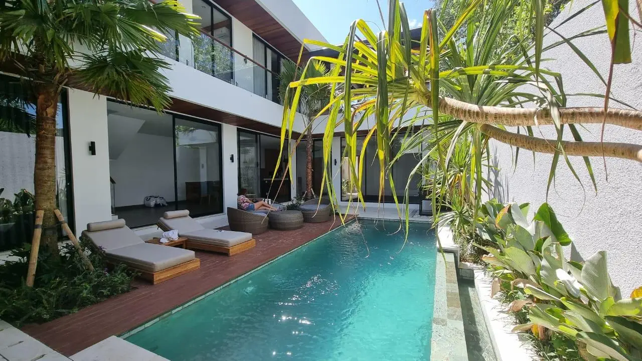 Modern 3BR Contemporary Villa w/ Home Office