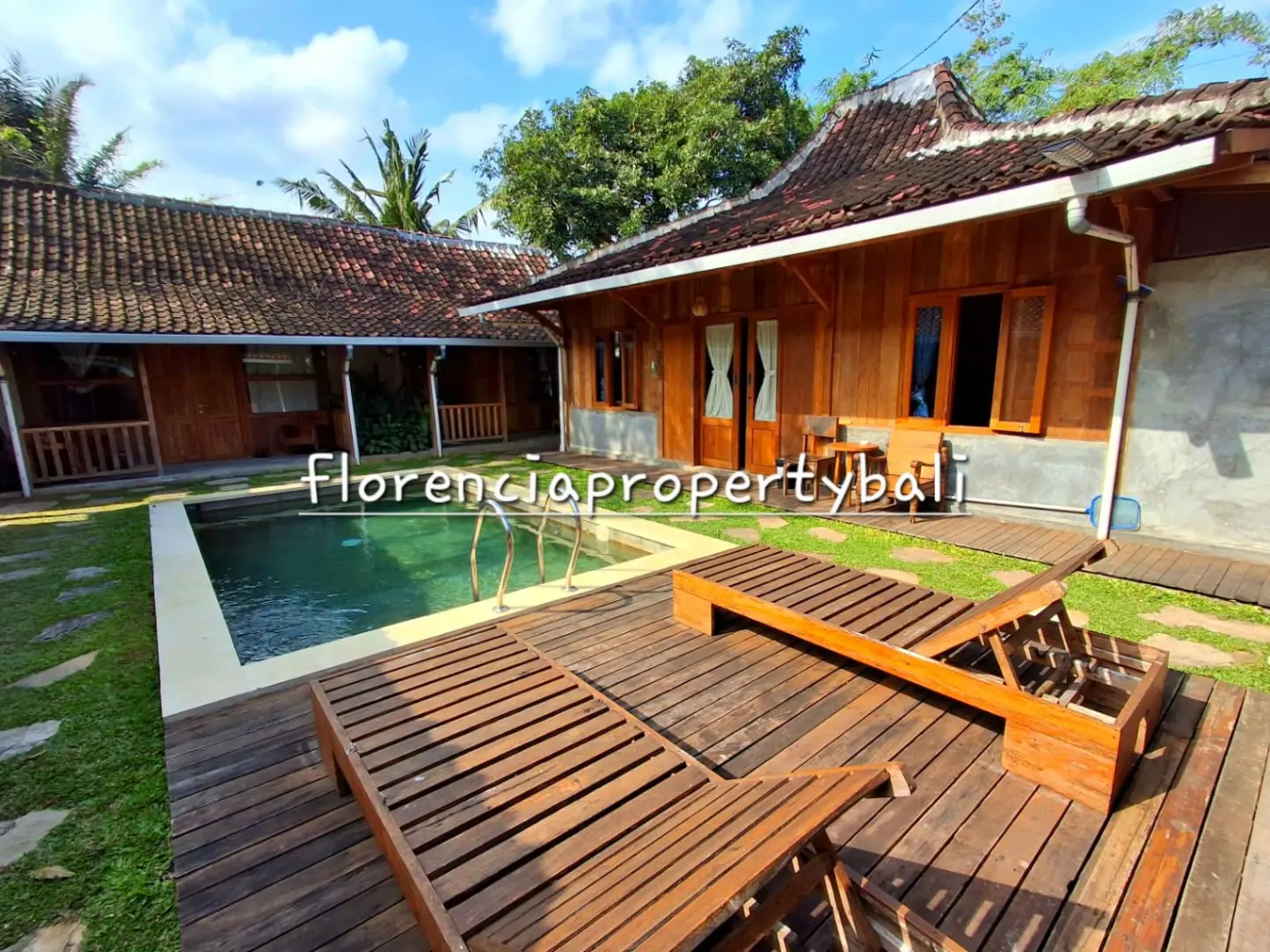 (FW001KE-C) Kerobokan Property – Traditional Wooden House Surrounded by Nature — image 3