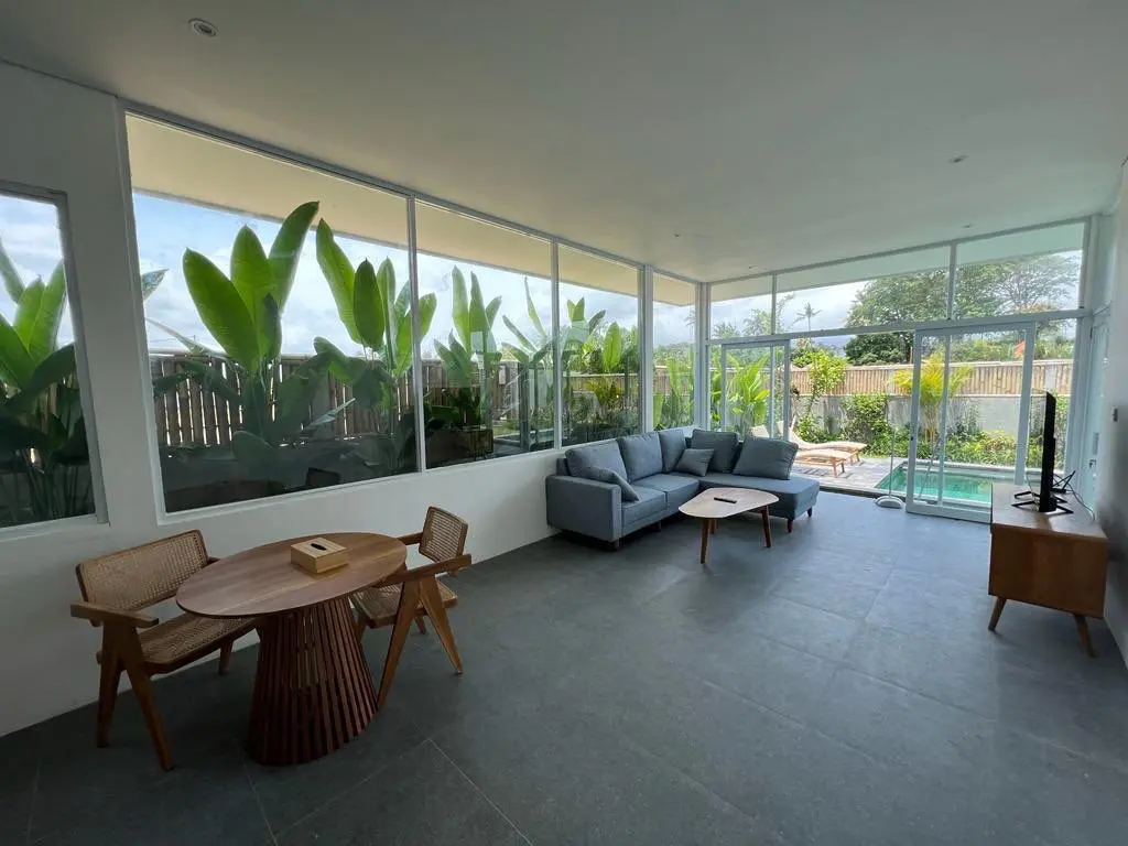 Modern 1 Bedroom Villa in Seseh Pet Friendly — image 1