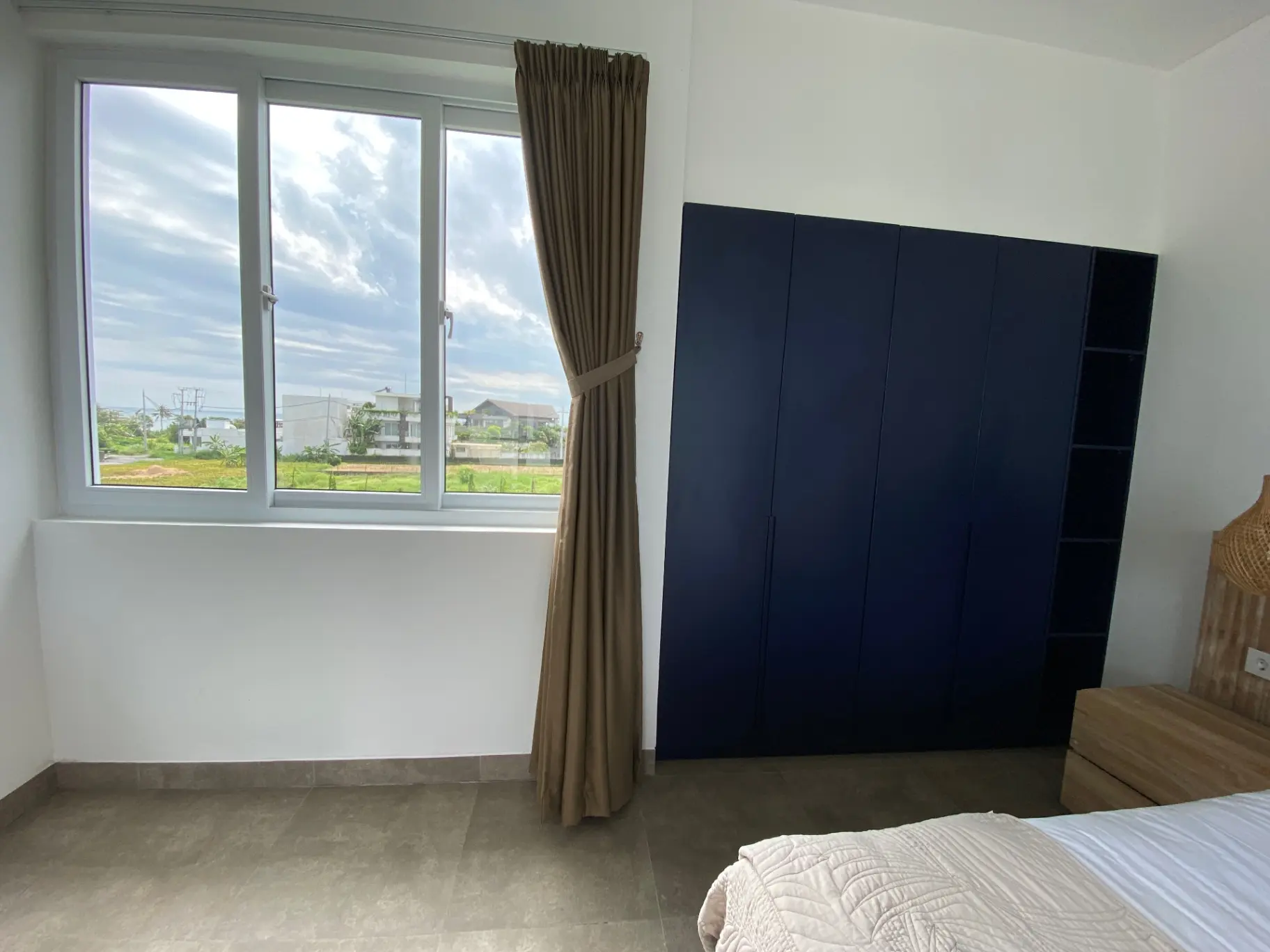 3 Storey House - Cemagi - New — image 3