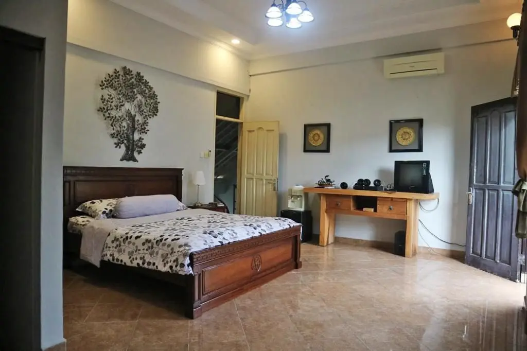 Kerobokan 3BR House — image 3