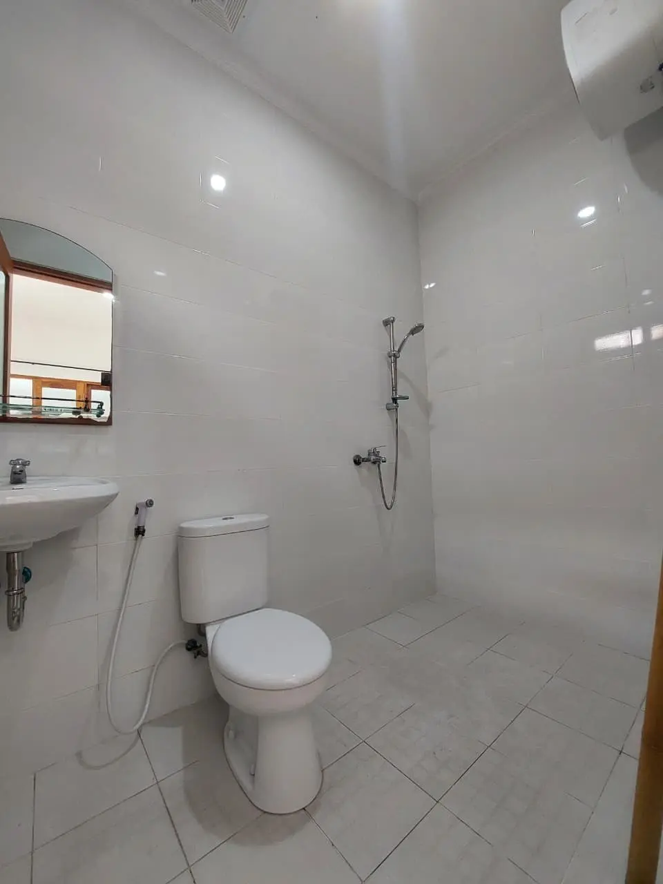 Villa For Rent 3 Bed In Jln Dewi Sri Legian Bali — image 2