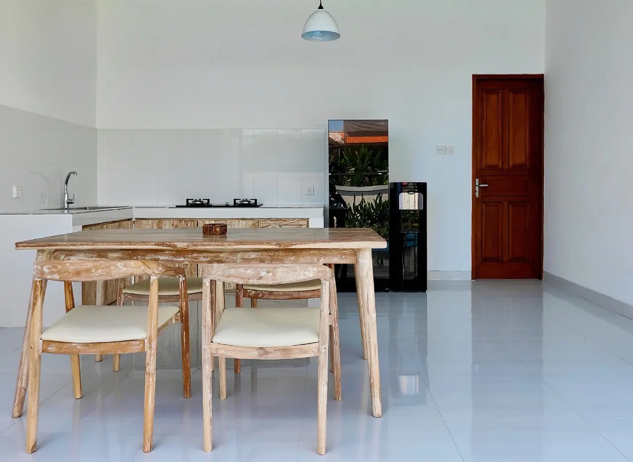 3 Bedroom Villa in Canggu Batu Bolong — image 4
