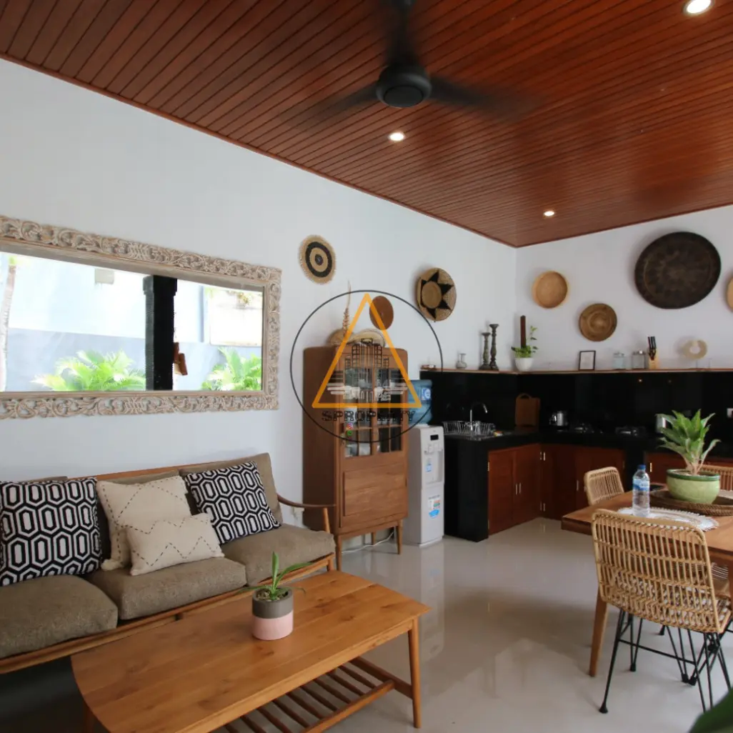 2 BR VILLA FOR RENT IN UMALAS — image 1