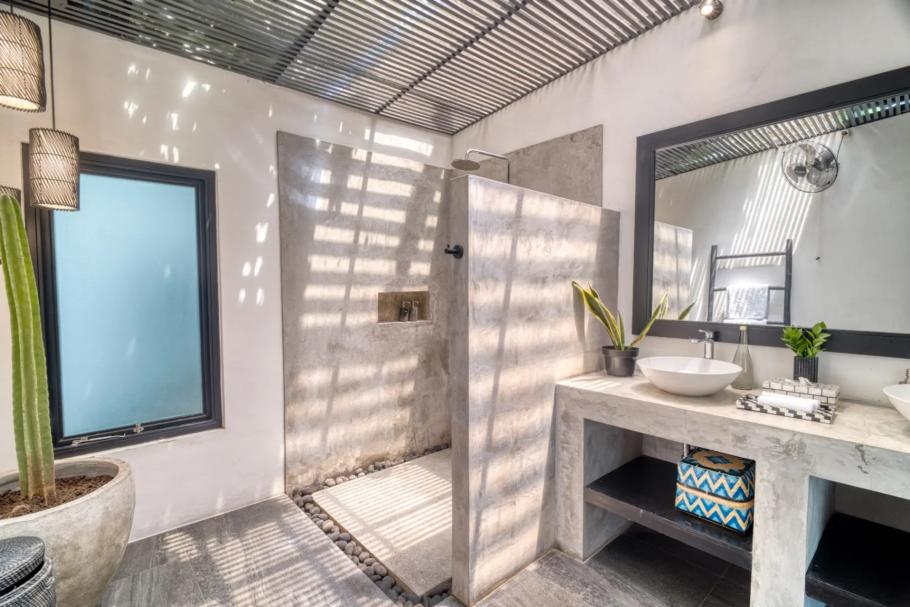 Villa Moonwake– Modern 4 Bedroom Luxury Villa in the Heart of Berawa — image 4