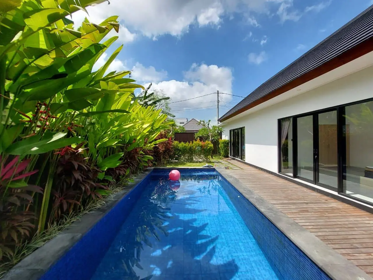3BR VILLA FOR RENT IN KEROBOKAN — image 3