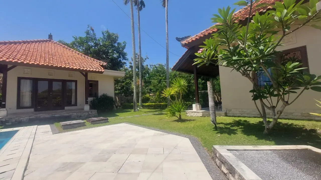 MM 378 - For Rent Contemporary Tropical Villa Nusa Dua One Gate System — image 2