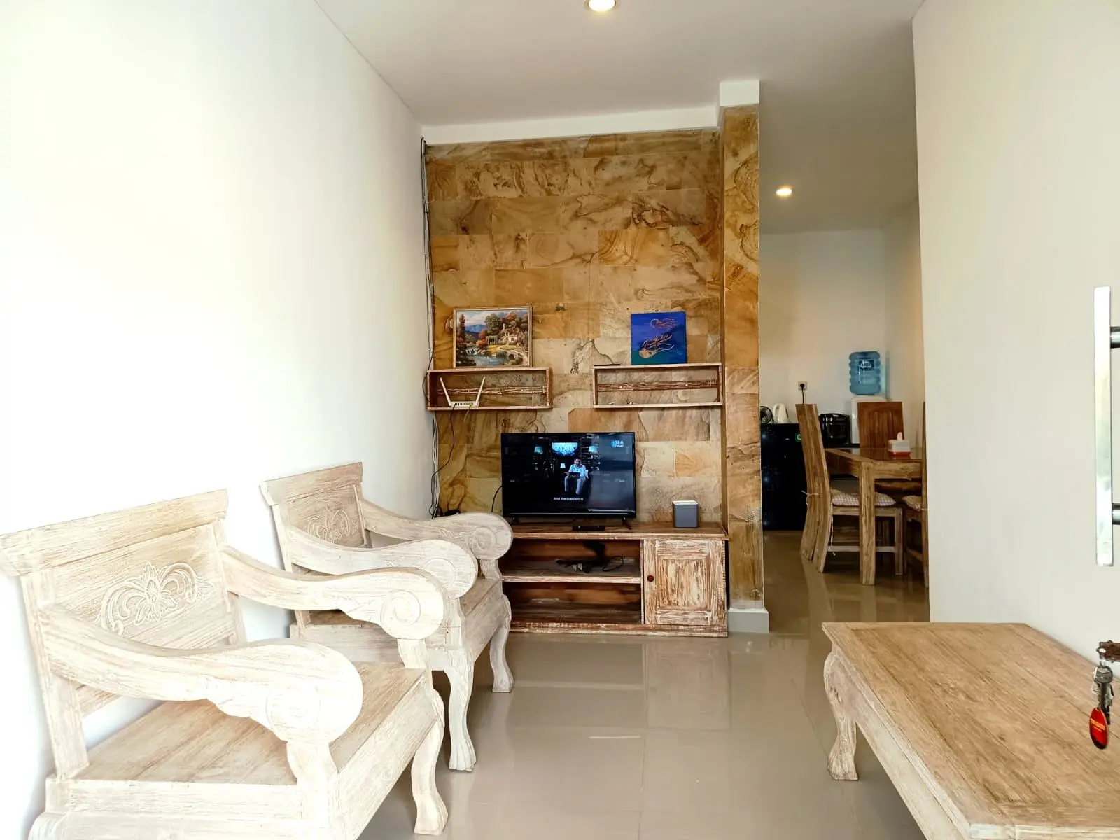 Villa — image 2