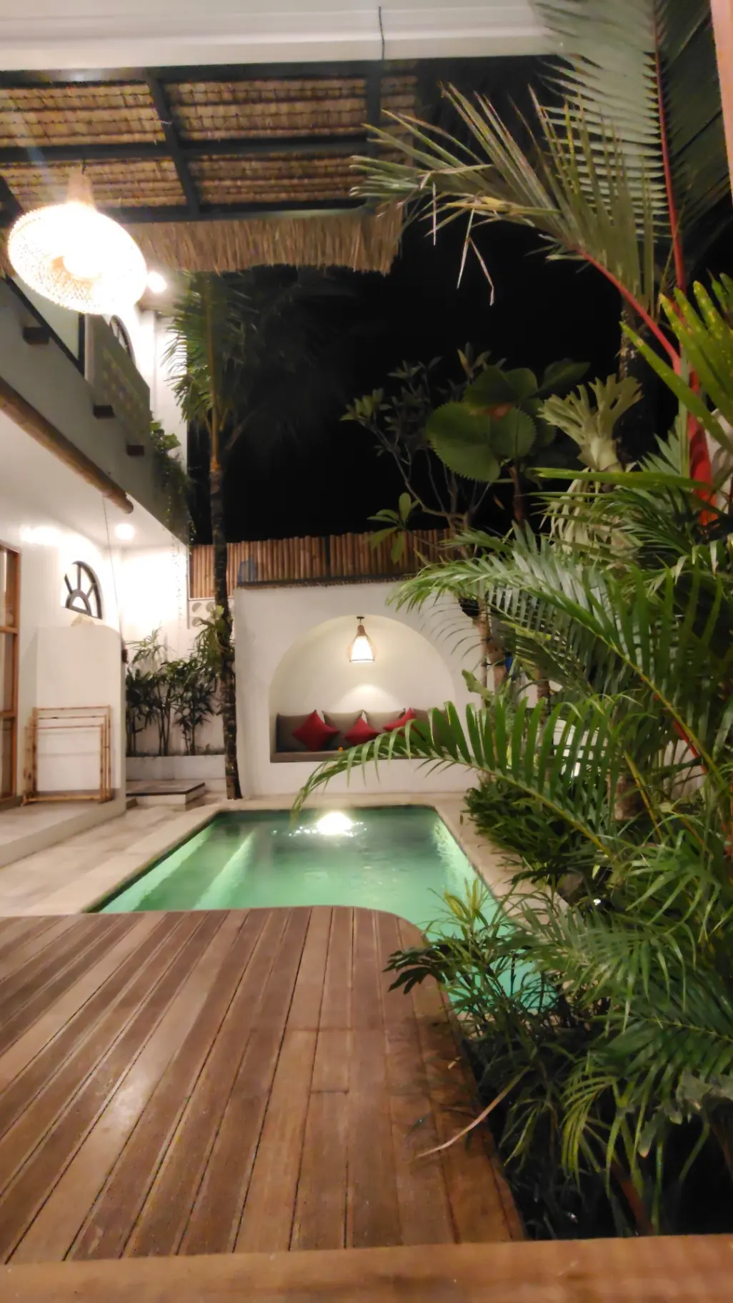 Villa Candra – Modern Luxury Pool Villa near Kedungu Beach — image 1